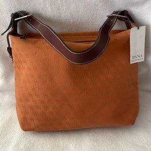 Vantage DUNA BUCHMAN ORANGE Color Bucket Bag Size Large